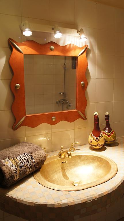 سالي بوخْتيودال Hotel Le Clos Des Papillons الغرفة الصورة