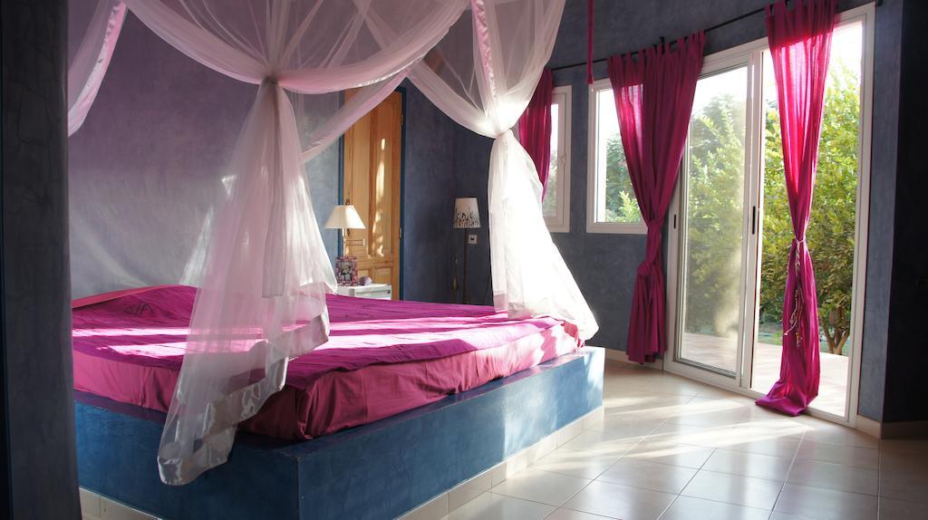 سالي بوخْتيودال Hotel Le Clos Des Papillons الغرفة الصورة